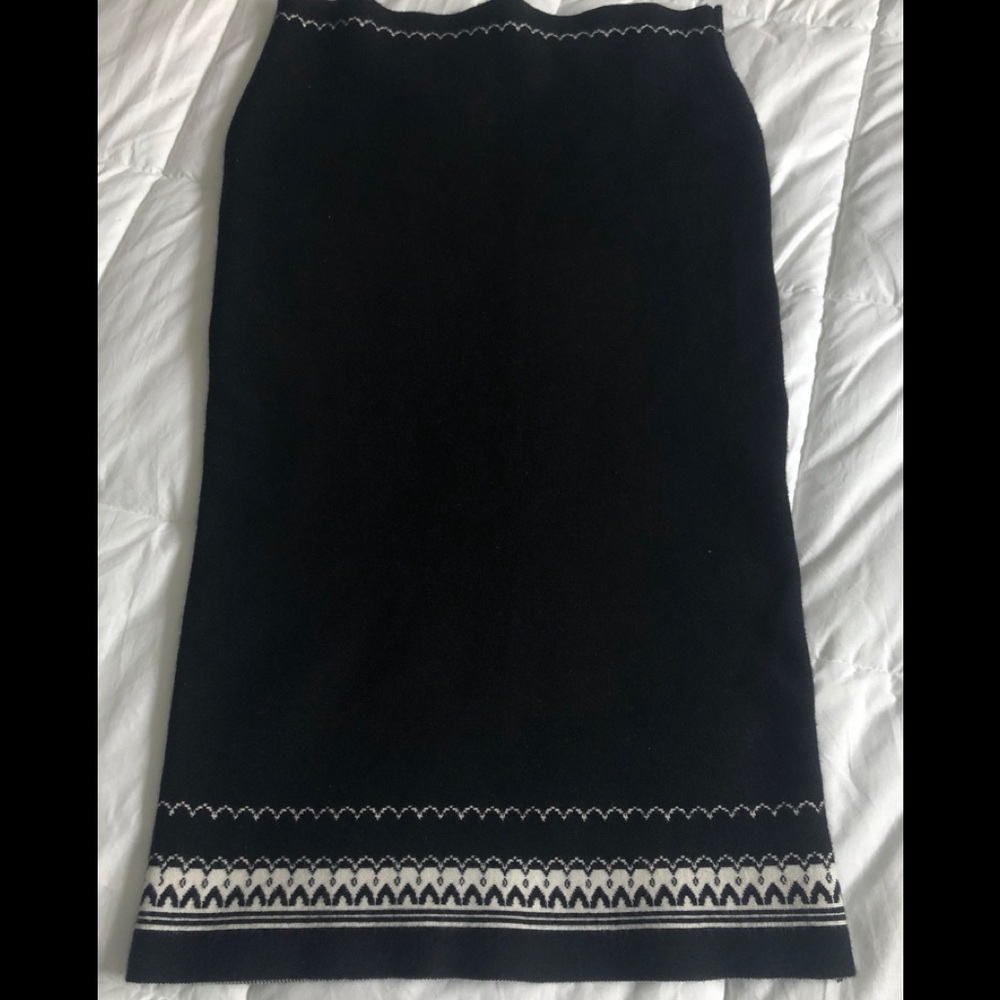 Max Studio Ladies M Skirt New 20” Long Black/White